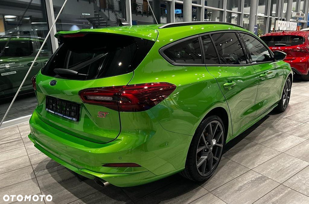 Ford Focus - 6