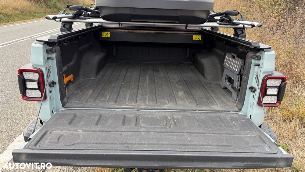 Jeep Gladiator 3.0L V6 AT8 4x4 264 CP Overland - 11