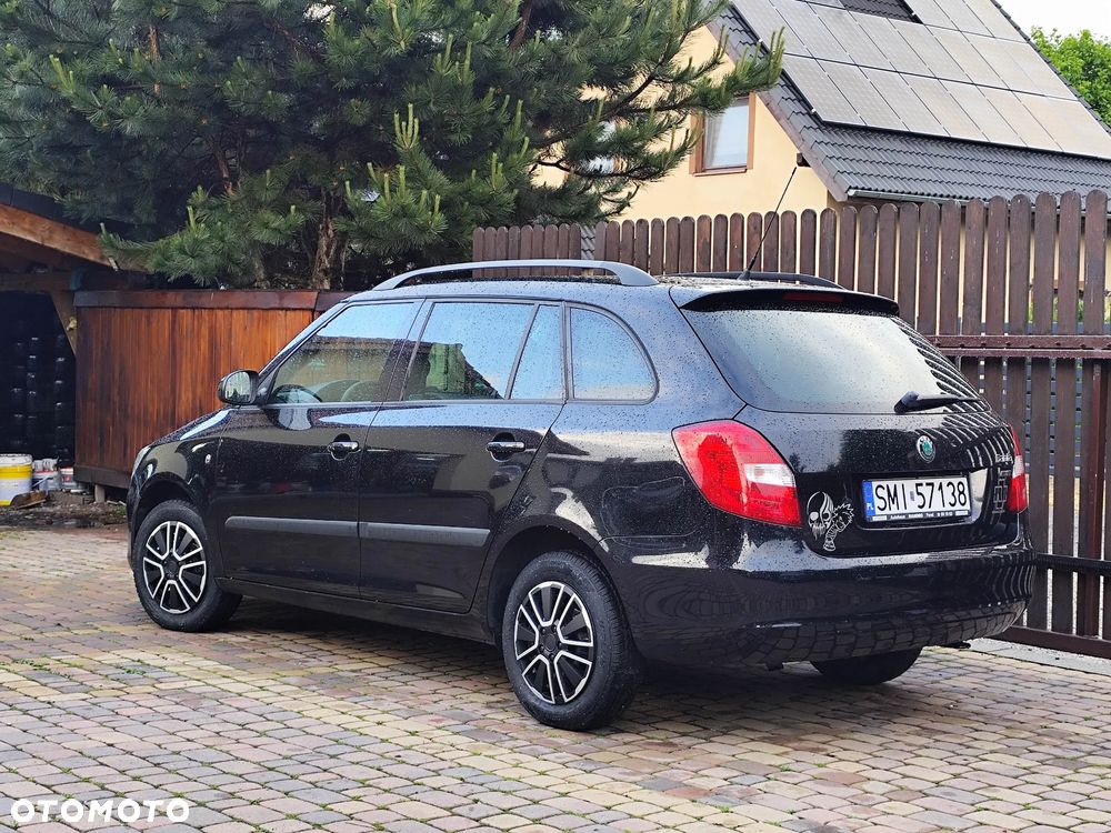 Skoda Fabia 1.2 TSI Ambiente - 3