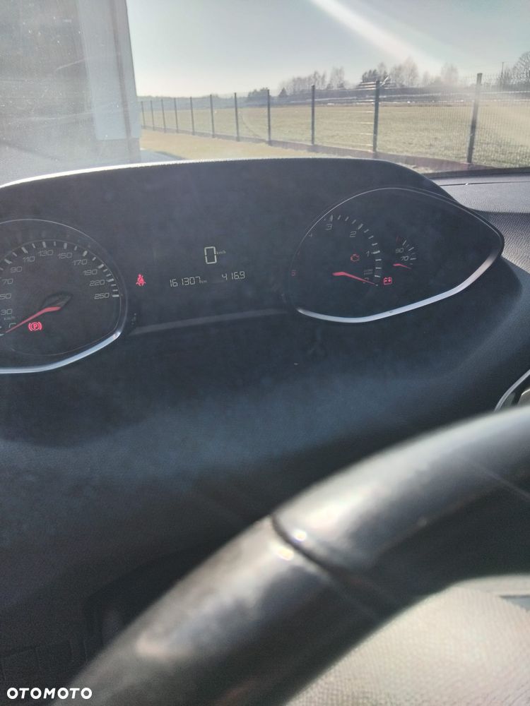 Peugeot 308 1.6 BlueHDi Active S&S - 6