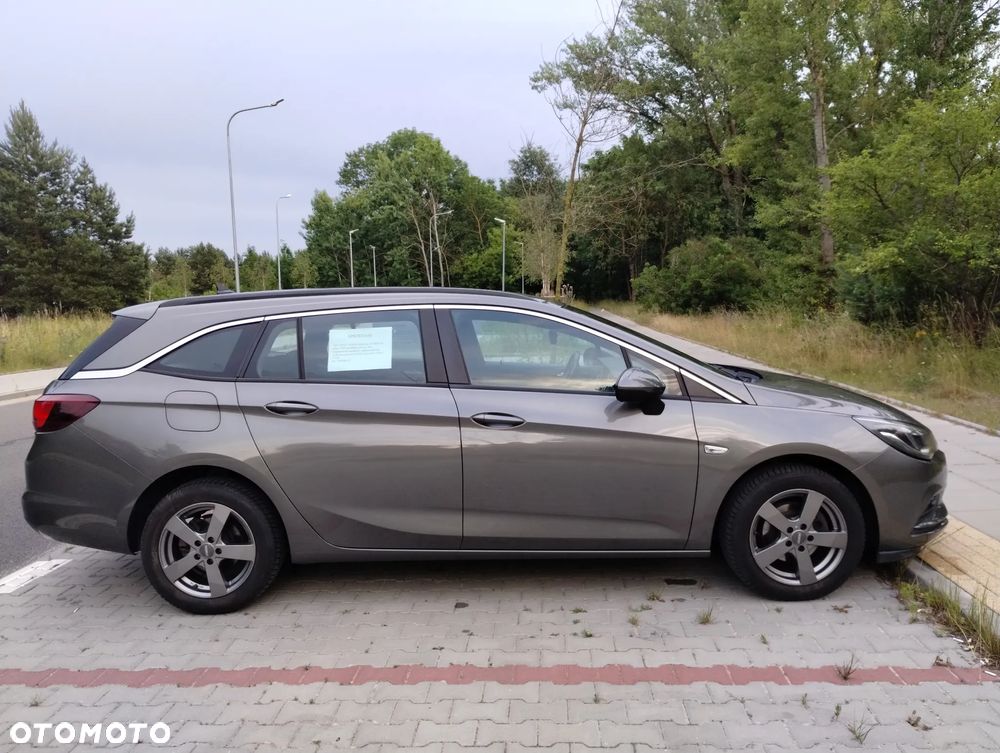 Opel Astra V 1.4 T Enjoy - 4