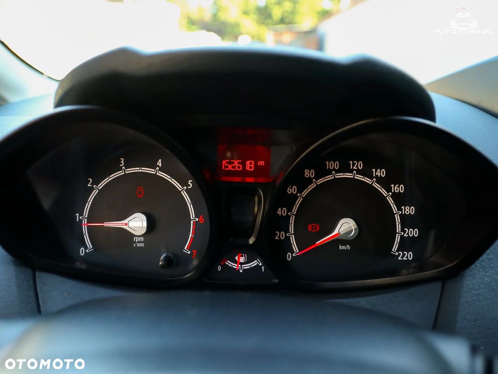 Ford Fiesta 1.25 SYNC Edition - 22