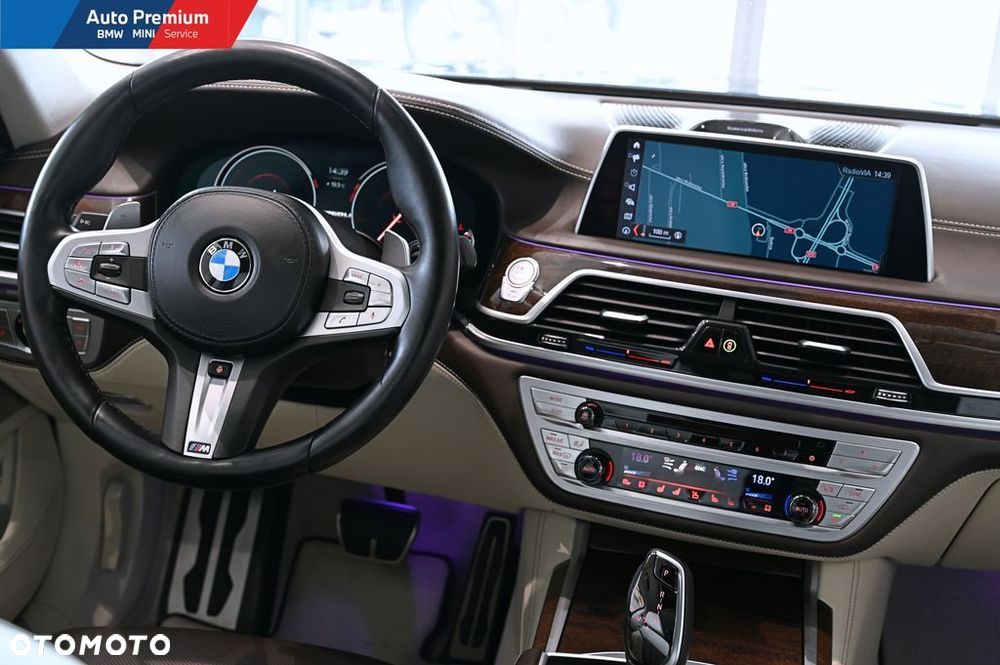 BMW Seria 7 M760Li xDrive - 20