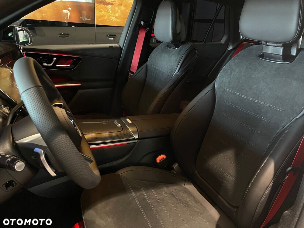 Mercedes-Benz GLC - 13