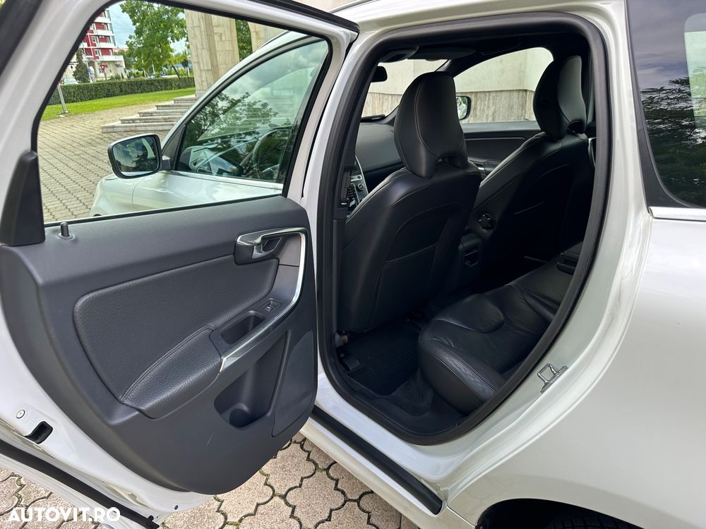 Volvo XC 60 - 28