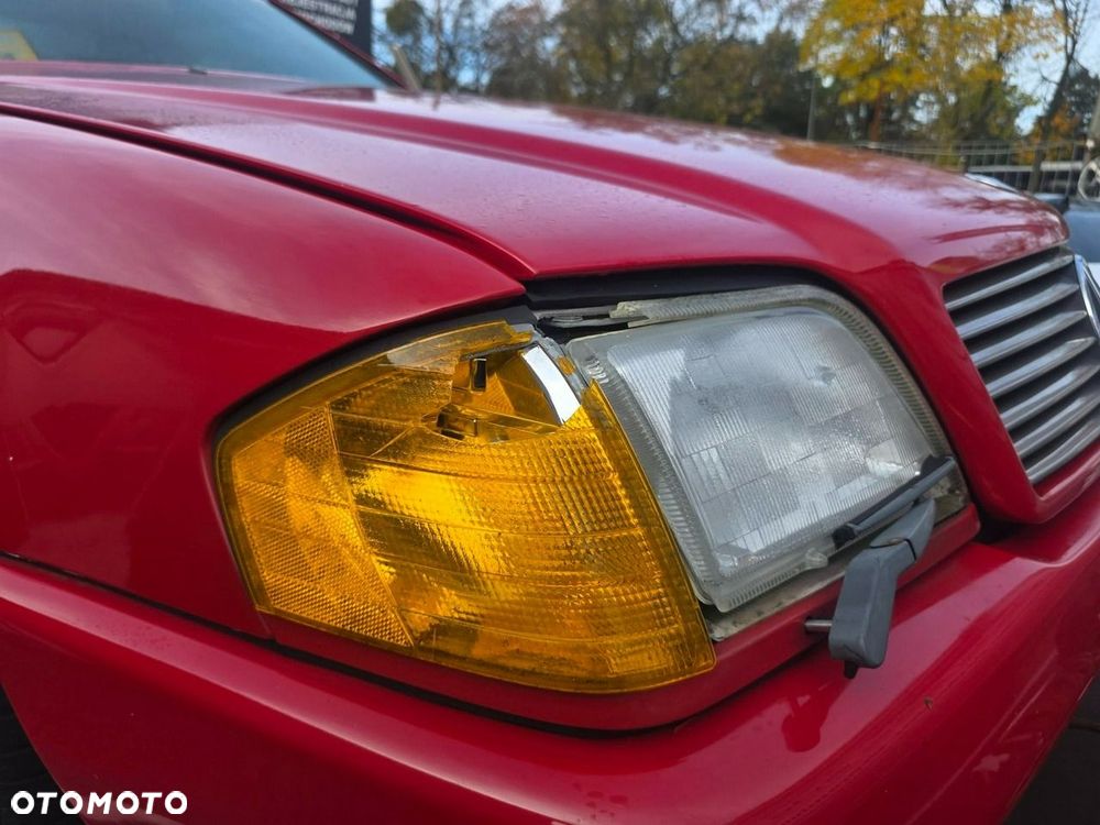 Mercedes-Benz SL - 24