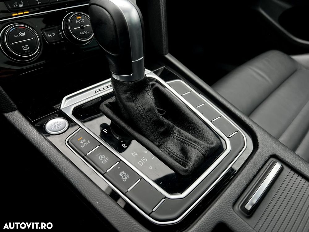 Volkswagen Passat Alltrack - 13