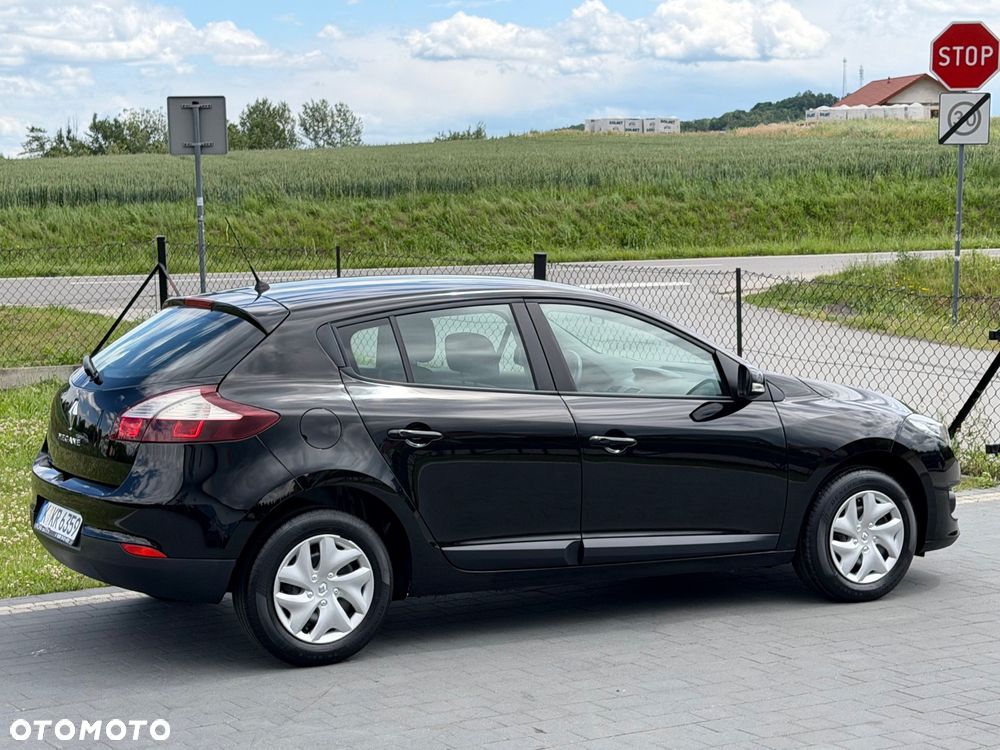 Renault Megane 1.6 16V 110 Dynamique - 9