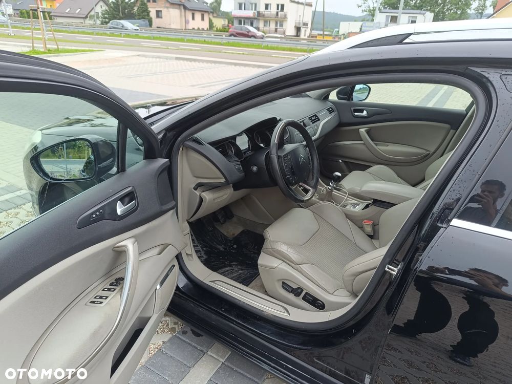Citroën C5 2.0 HDi Exclusive - 8