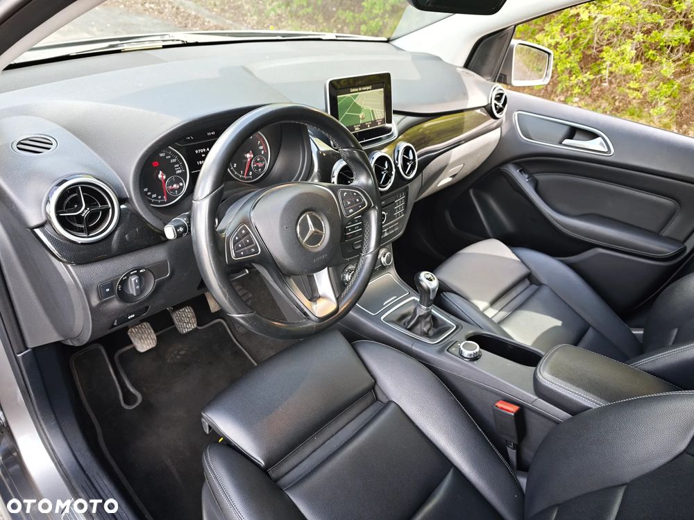 Mercedes-Benz Klasa B 180 BlueEFFICIENCY Edition - 6