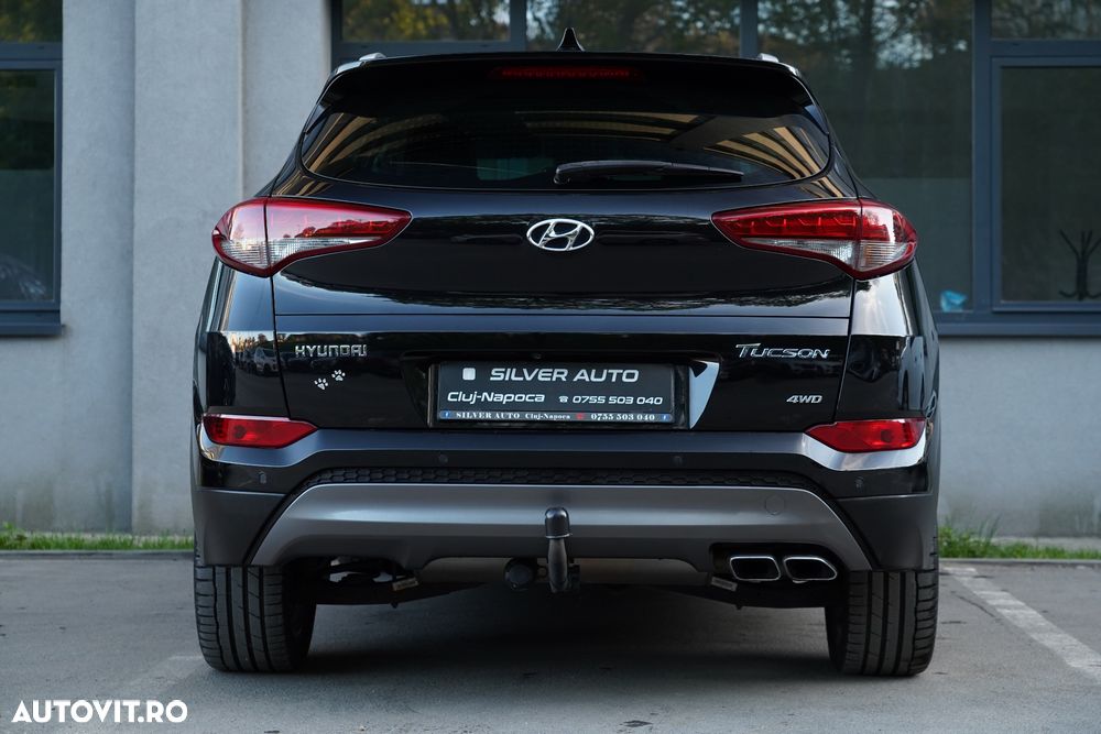 Hyundai Tucson 2.0 CRDI 4WD 6MT Premium - 10