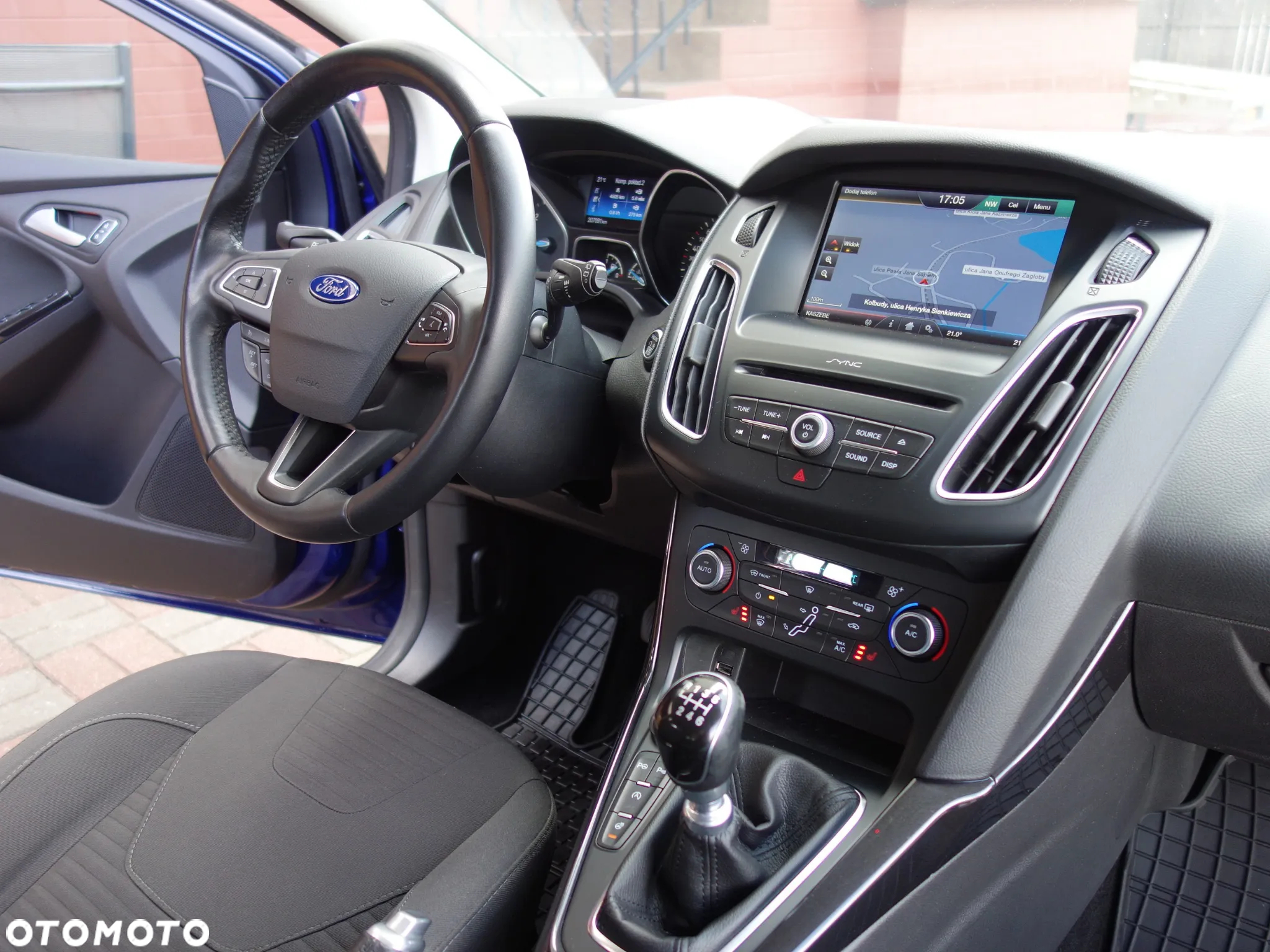 Ford Focus 2.0 TDCi Titanium ASS - 21