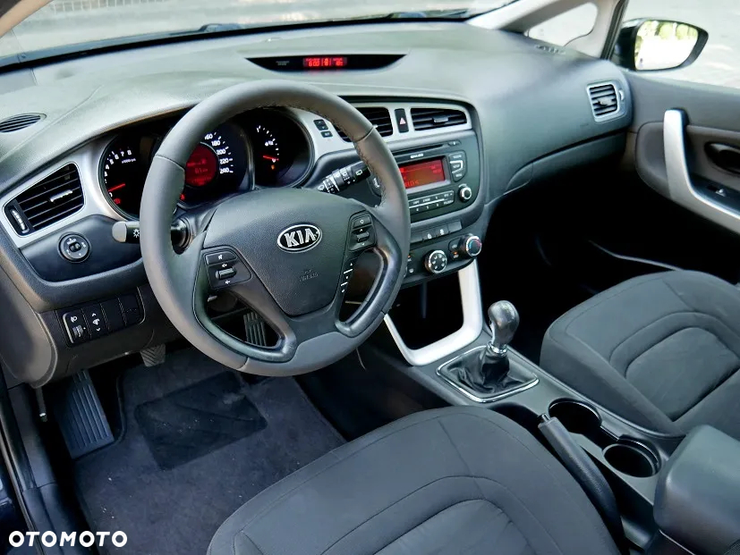 Kia Ceed 1.4 CVVT - 11