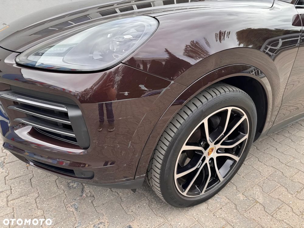 Porsche Cayenne Platinum Edition - 18