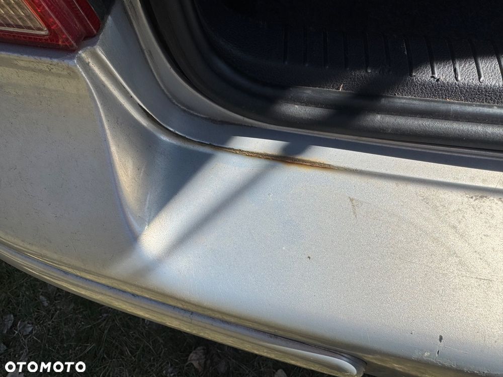 Volkswagen Golf 1.6 - 10