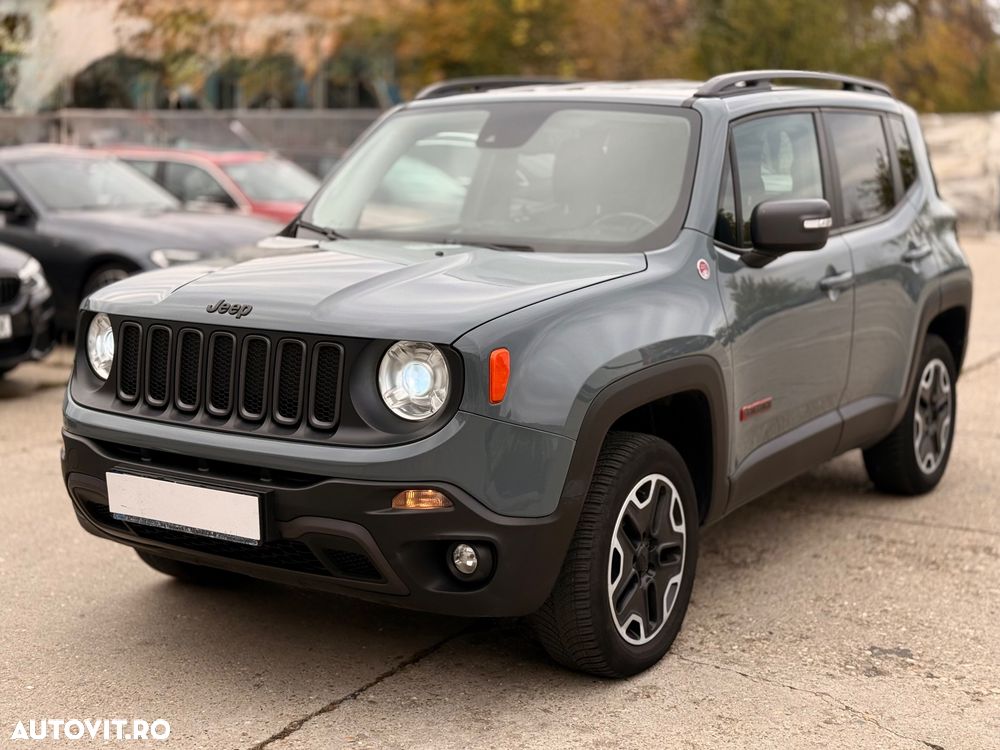 Jeep Renegade 2.0 M-Jet 4x4 AT Trailhawk - 2