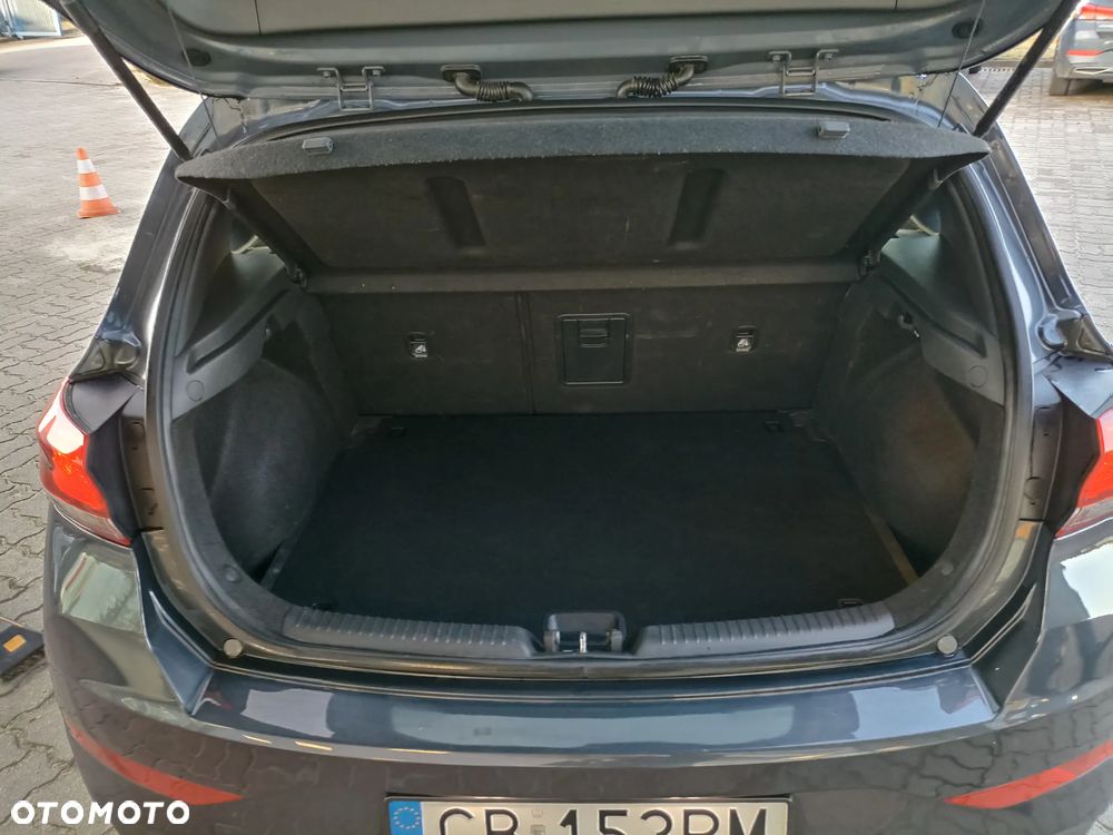 Hyundai i30 - 12