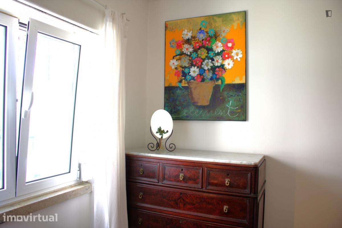 Quarto - localizado em Entrecampos Lisbon - Grande imagem: 3/21