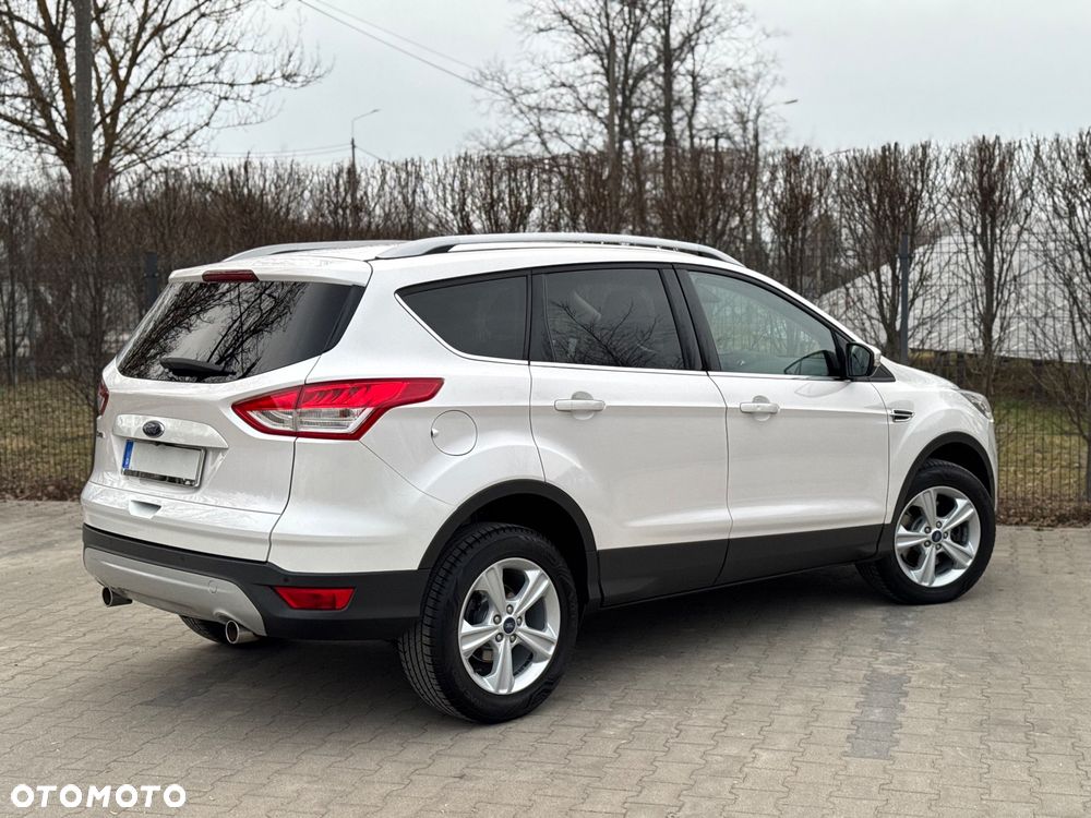 Ford Kuga 2.0 TDCi 4x4 Titanium - 11
