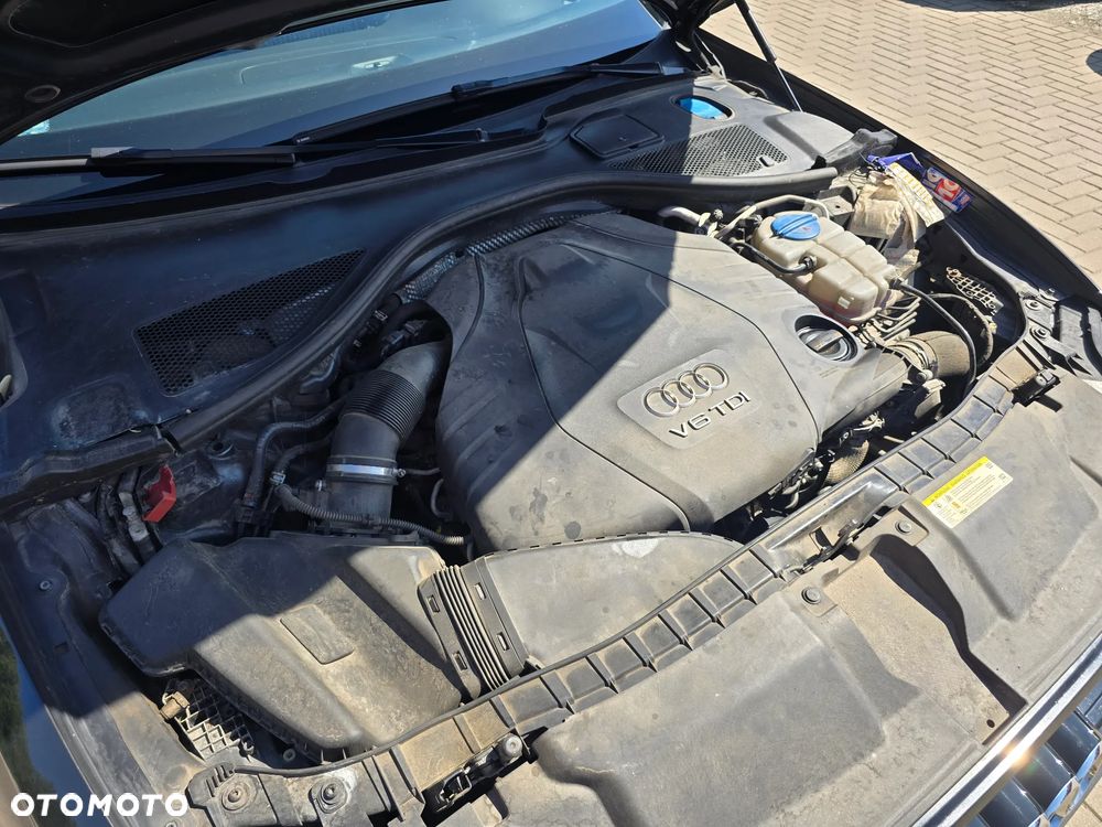 Audi A6 Avant - 16
