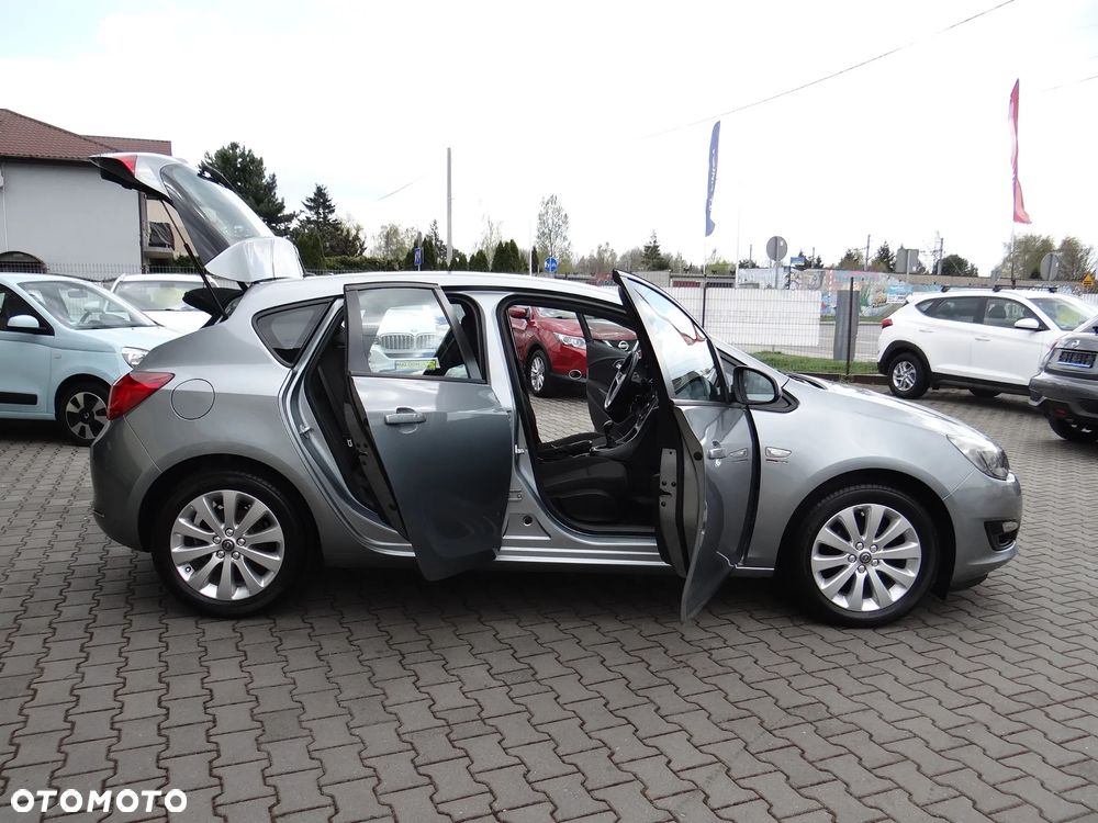 Opel Astra 1.4 EcoFLEX Edition - 17