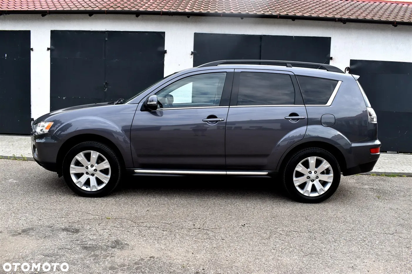 Mitsubishi Outlander 2.0 2WD Invite - 9