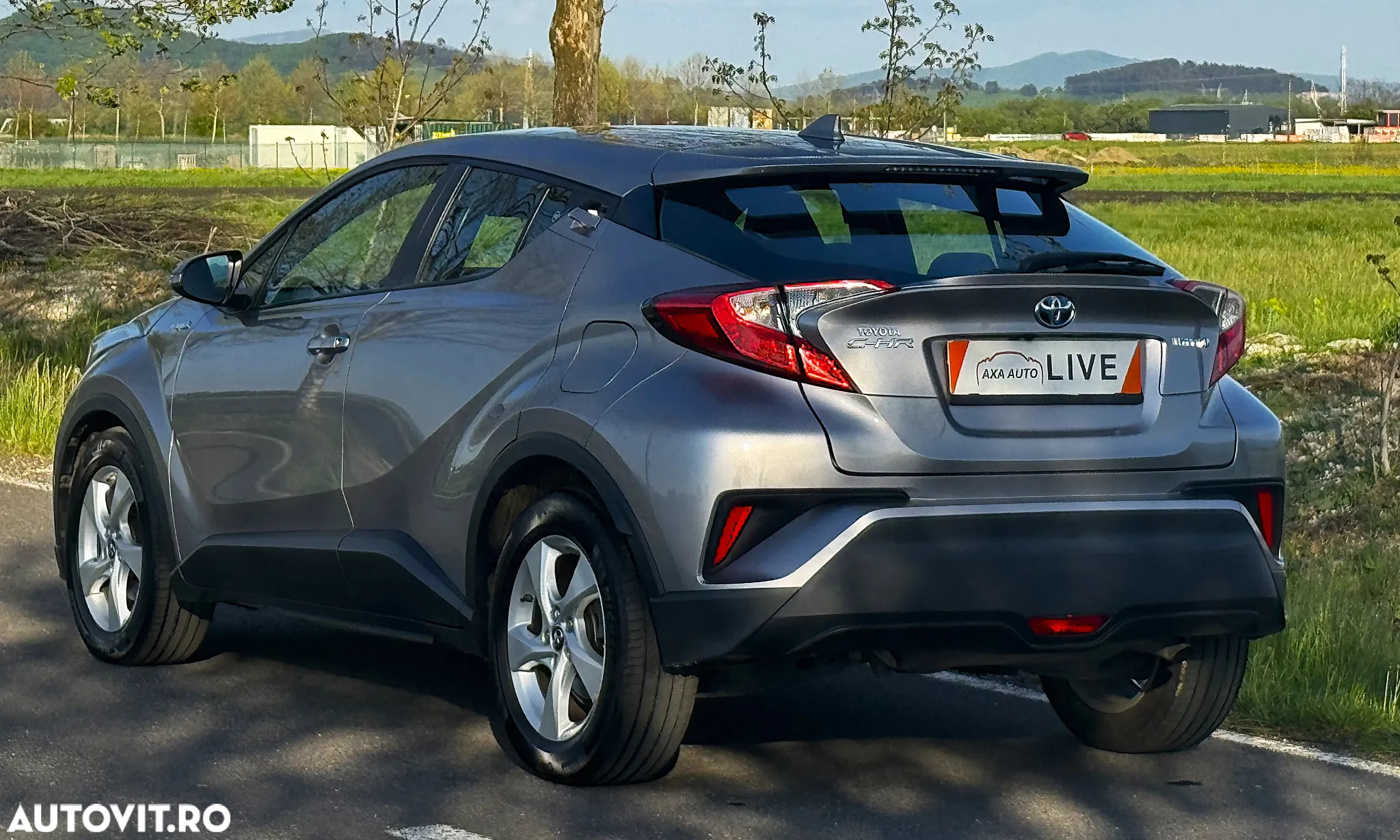Toyota C-HR Hybrid Business-Edition - 10