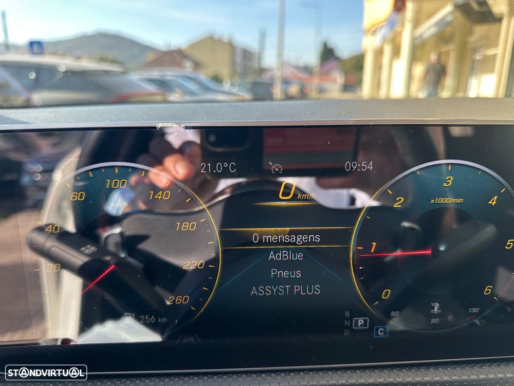 Mercedes-Benz A 180 d AMG Line Aut. - 33