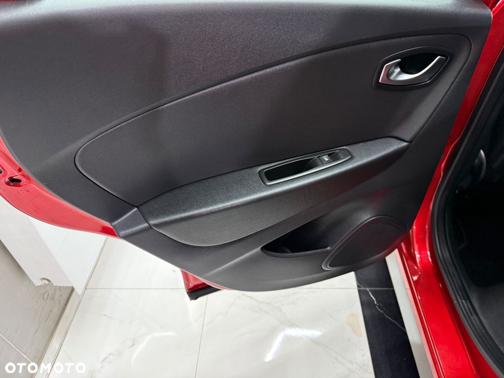 Renault Captur (ENERGY) TCe 90 INTENS - 14