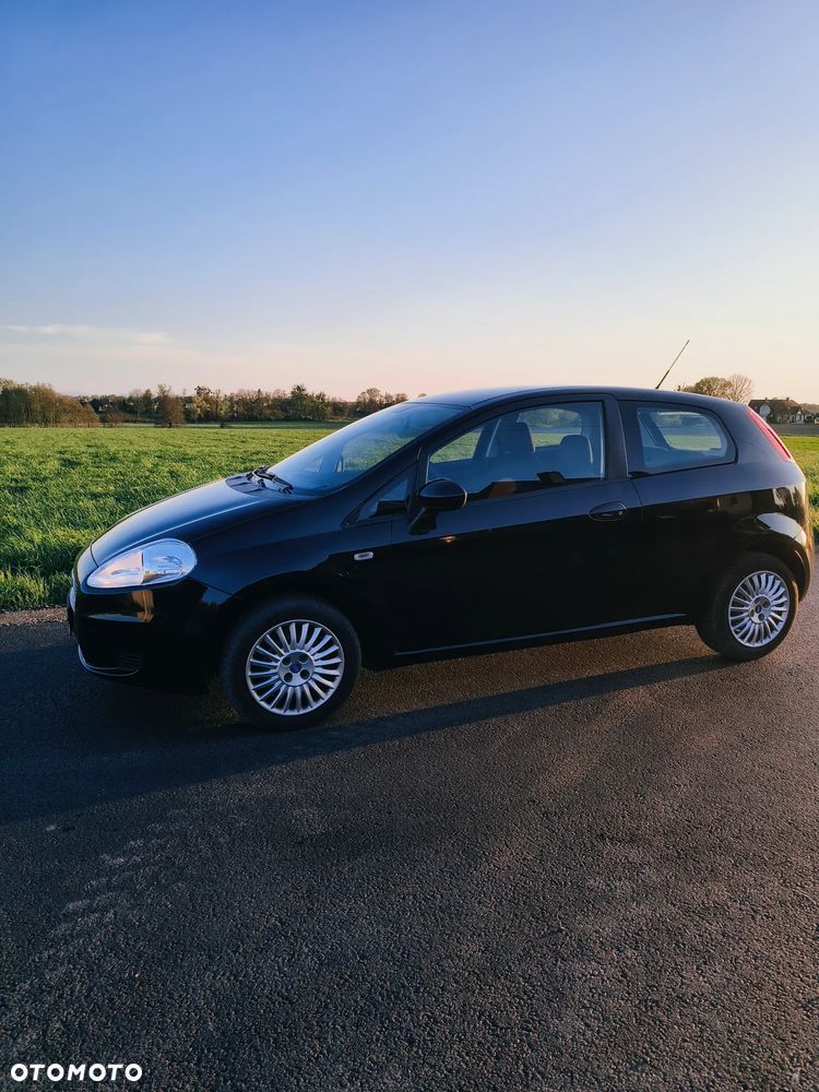 Fiat Grande Punto - 9