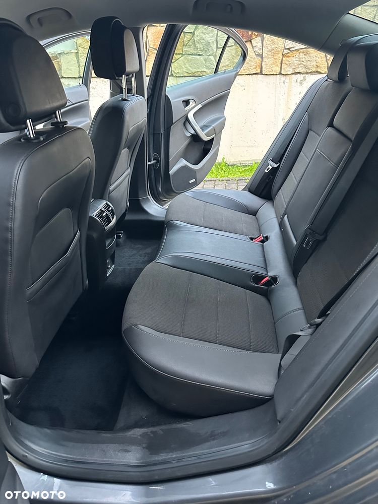 Opel Insignia 2.0 T Cosmo - 8
