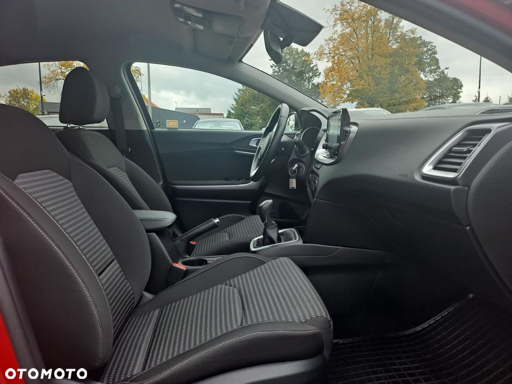 Kia XCeed 1.5 T-GDI L - 10