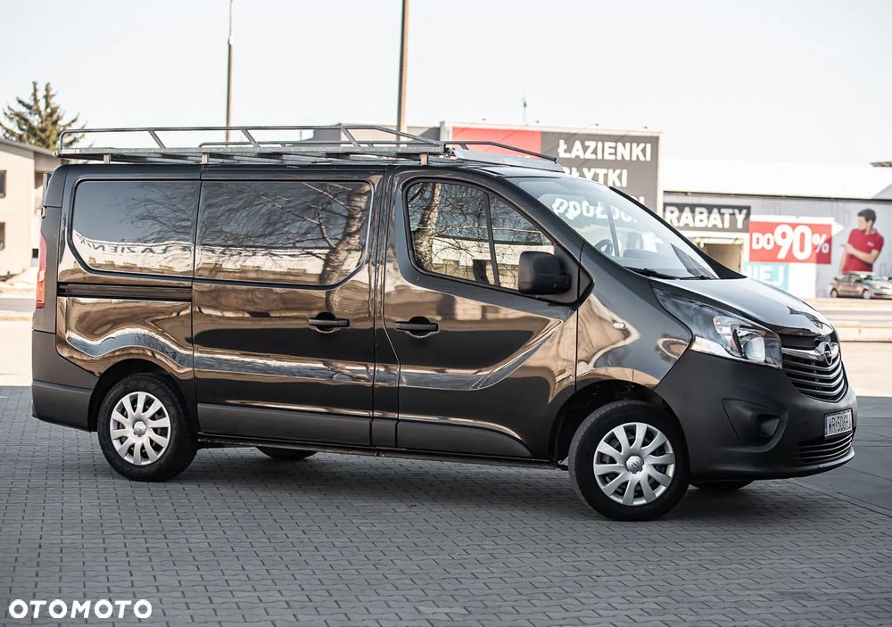Opel Vivaro - 8
