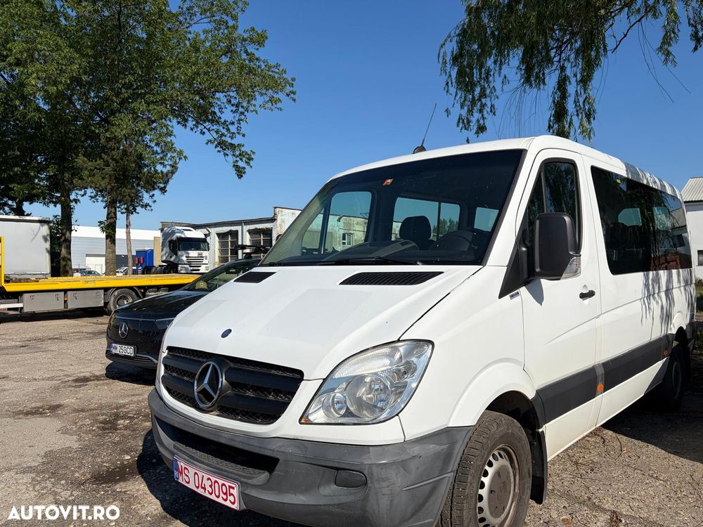 Mercedes-Benz Sprinter - 1