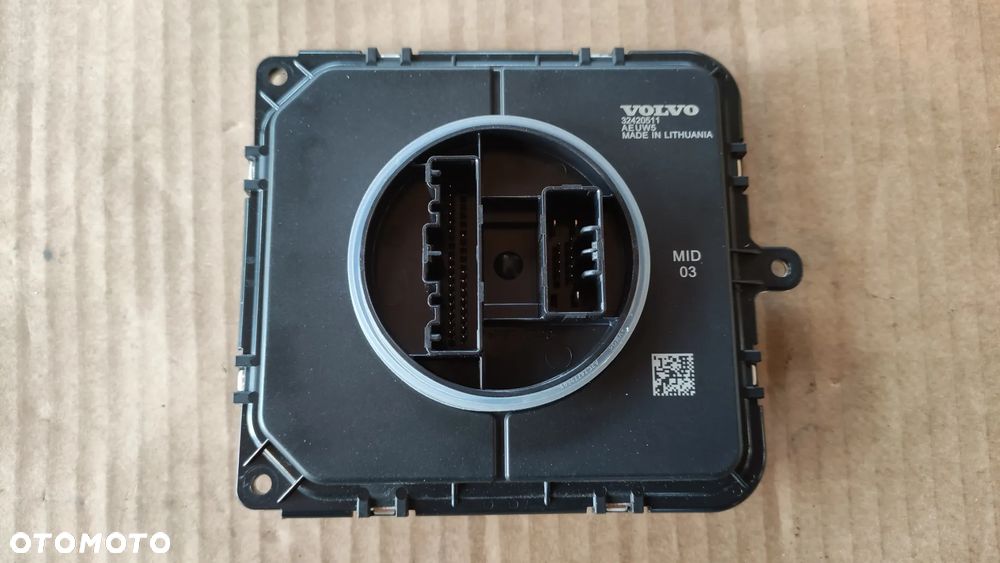 Nowa przetwornica moduł Volvo XC40 XC60 XC90 32420511 - 1