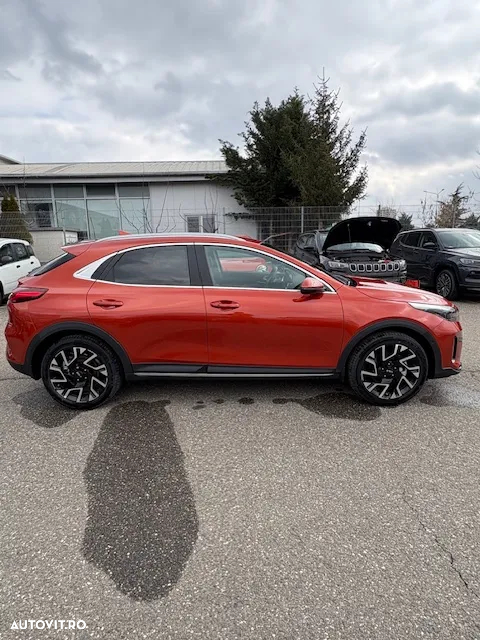 Kia XCeed 1.6 GDI 6DCT PHEV Vision - 6