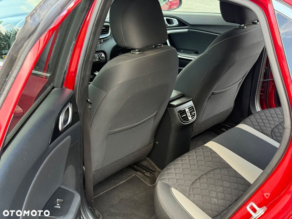 Kia Ceed 1.0 T-GDI GT Line - 11