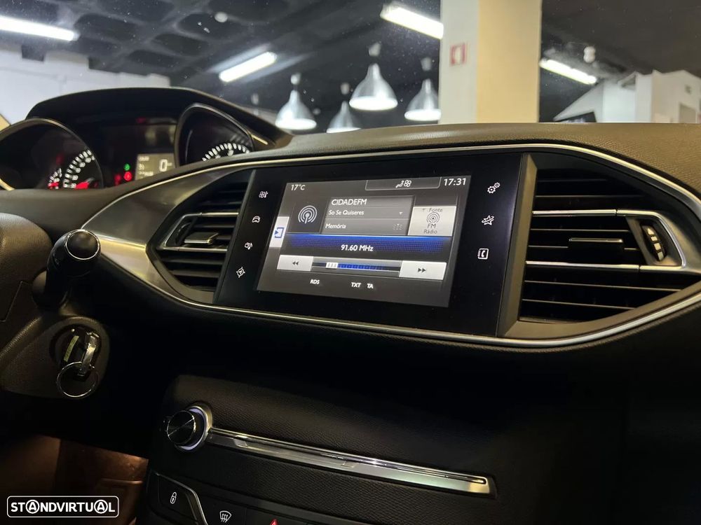 Peugeot 308 SW 1.6 BlueHDi Allure J17 - 23