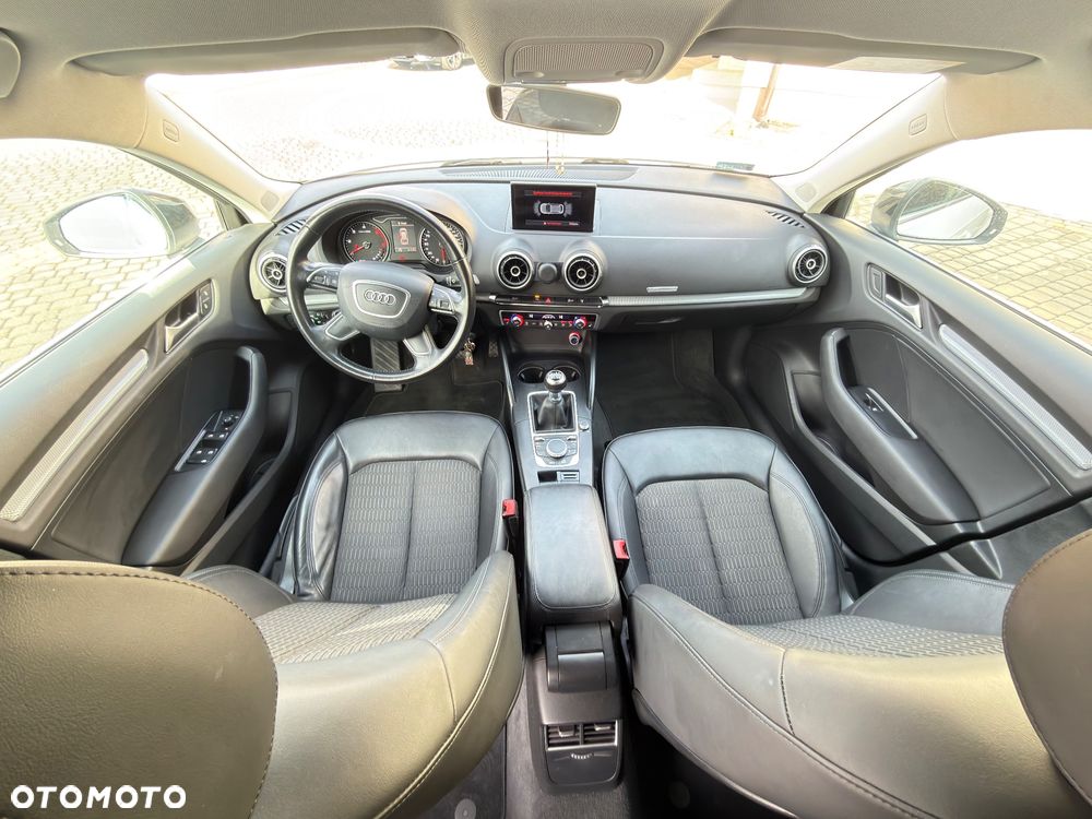 Audi A3 Sportback 2.0 TDI - 15