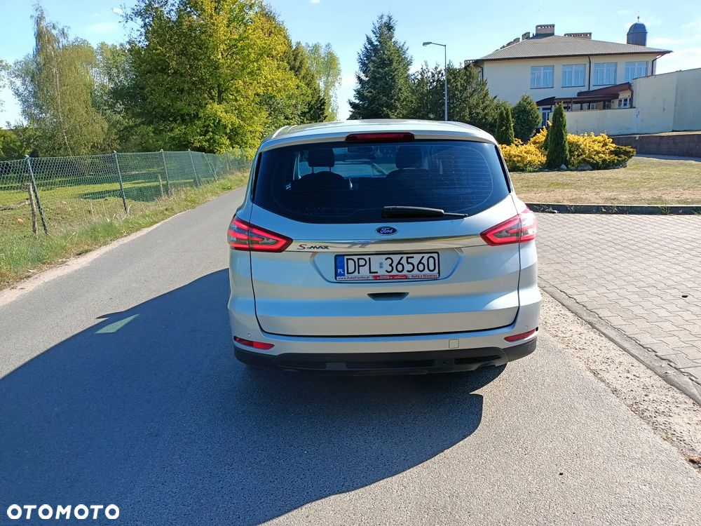 Ford S-Max 2.0 TDCi Titanium PowerShift - 7