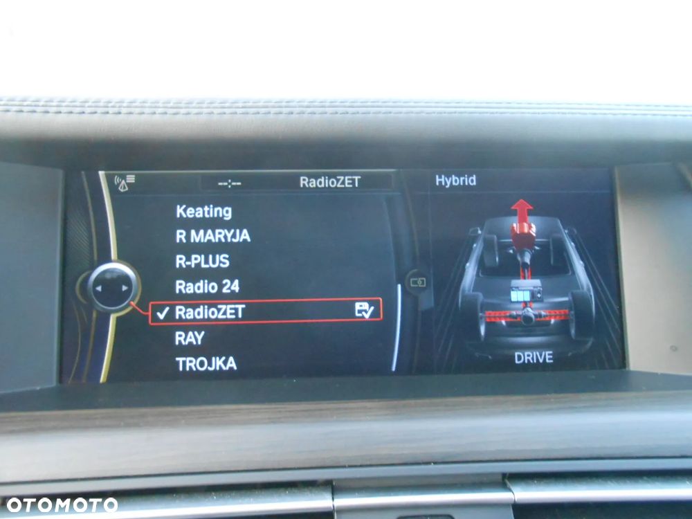 BMW Seria 7 750Li Edition Exclusive - 14