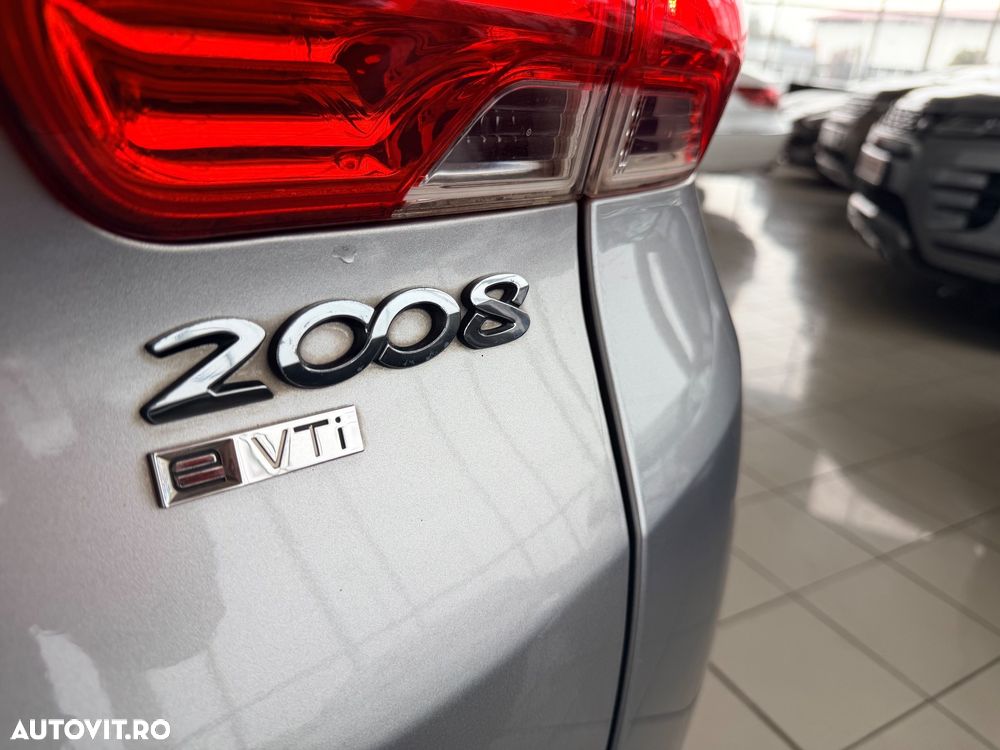 Peugeot 2008 1.2 e-VTi STT ETG Active - 39