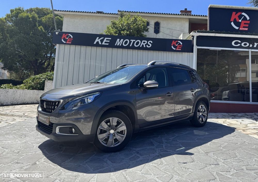 Peugeot 2008 1.2 PureTech Style - 1