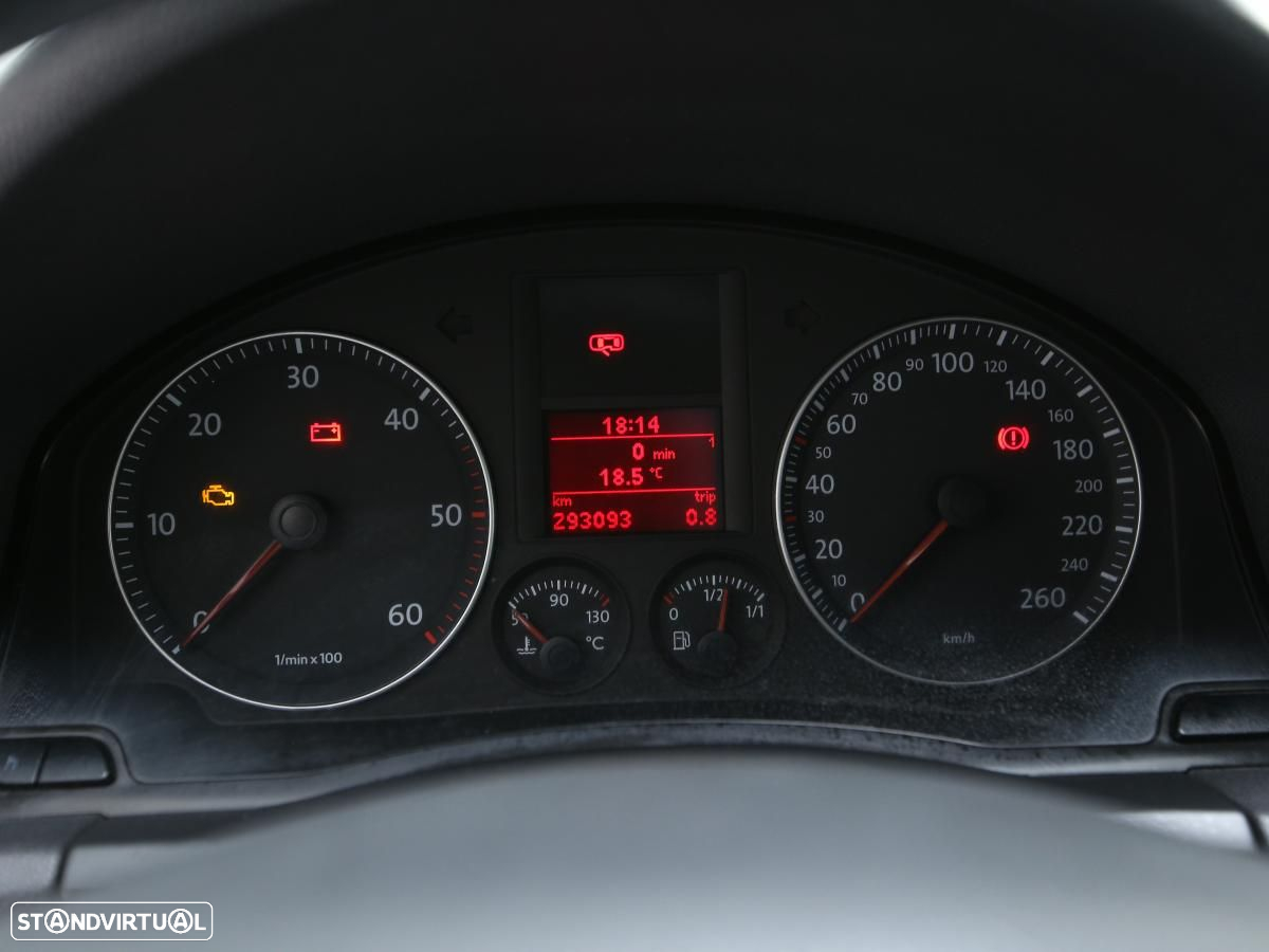 VW Golf - 13