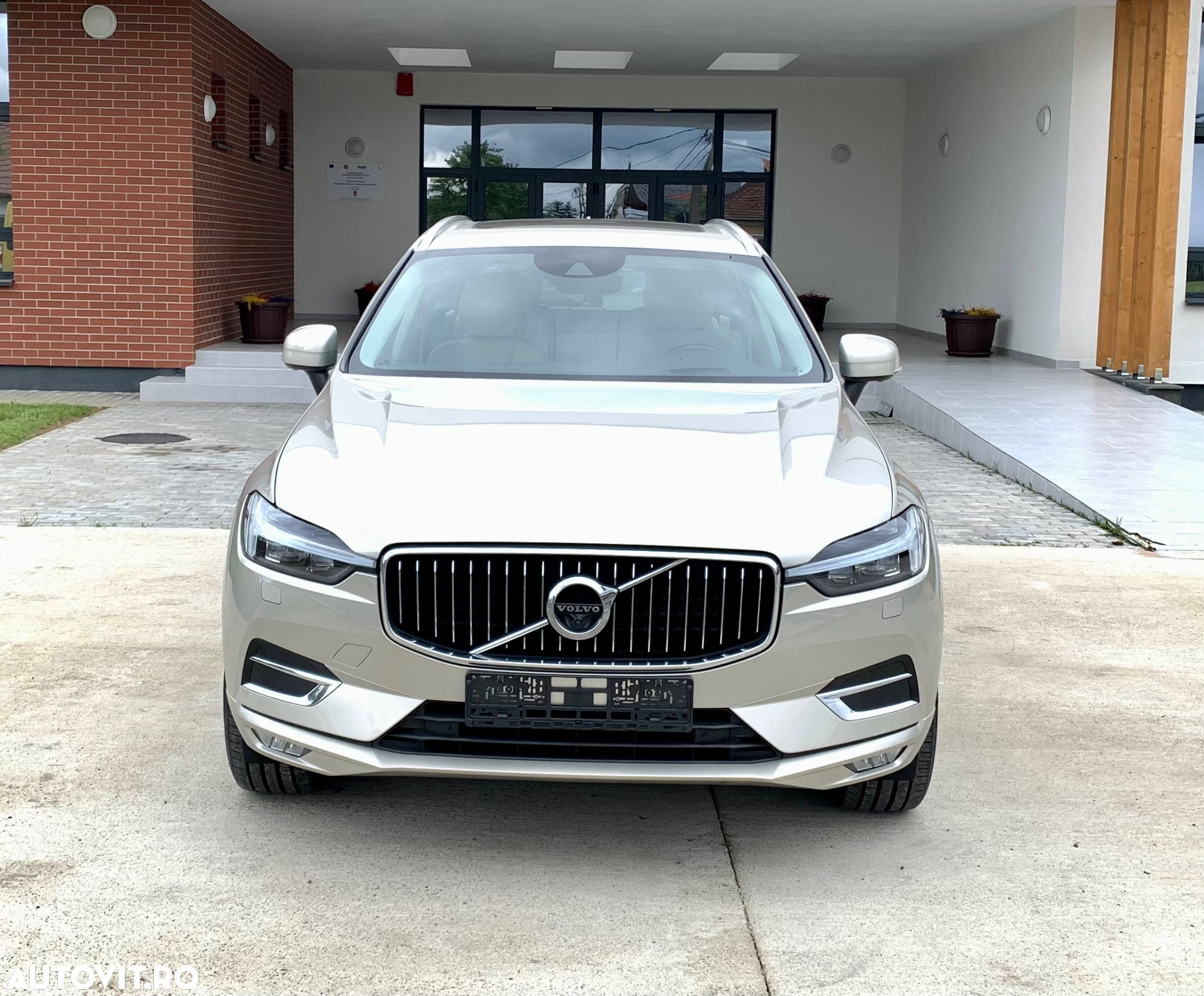 Volvo XC 60 B4 D AWD Geartronic Inscription - 9