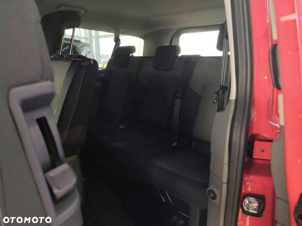 Volkswagen Caravelle - 27