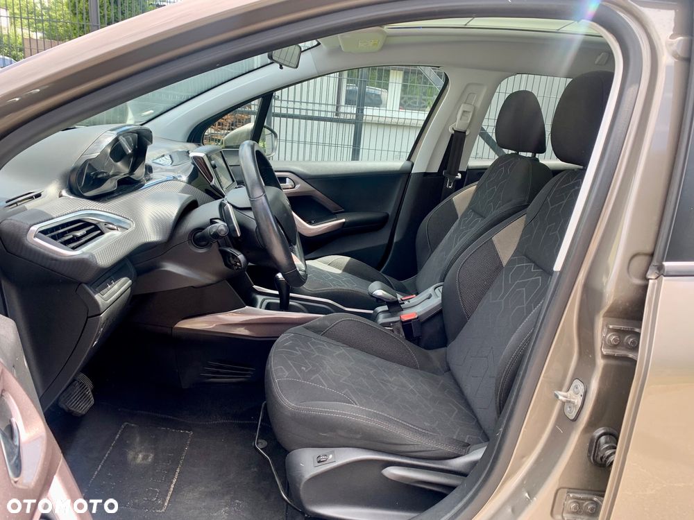 Peugeot 2008 PureTech 82 ETG5 STOP&START Active - 17