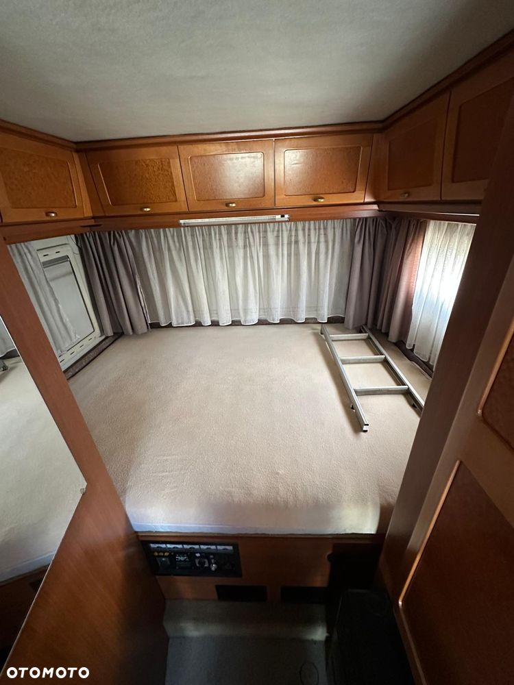 Hymer-Eriba S700 - 8