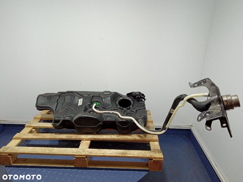 SKODA OCTAVIA IV 2.0 TDI ZBIORNIK BAK PALIWA 5WA201021AR - 1