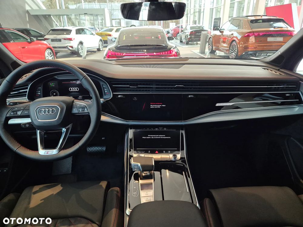 Audi Q7 TFSI e PHEV 290 kW Quattro S Line Tiptr - 13